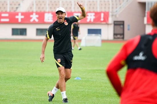 父爱滋润小芹和爸爸笔趣阁全文