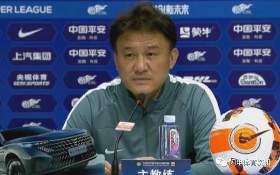 少妇装睡让我滑了进去
