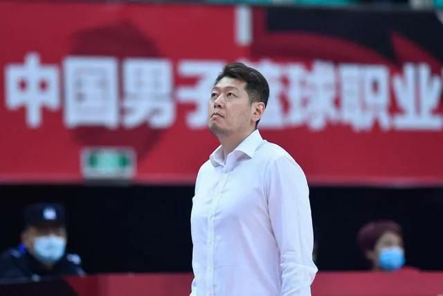 无遮挡辣妞范1000部免费天堂