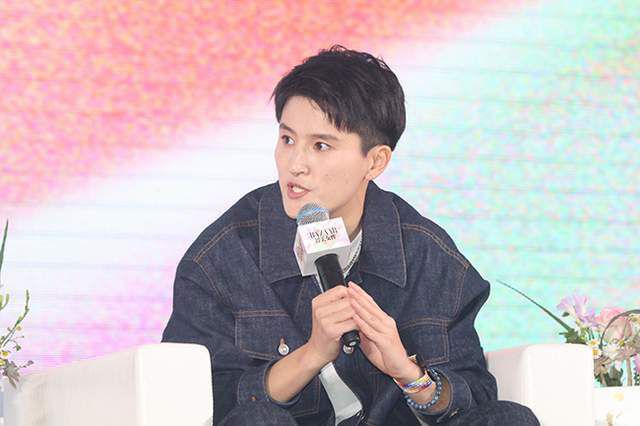 克莱斯的办公室